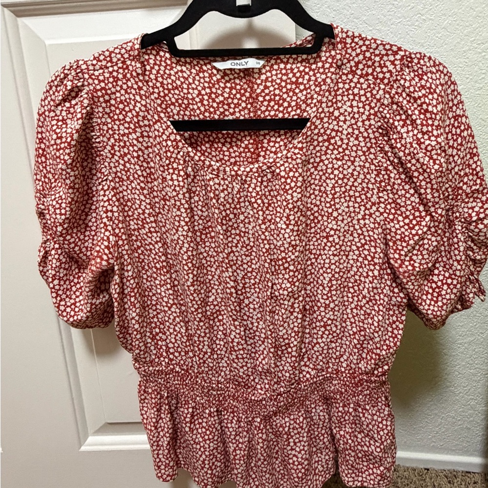 ONLY Women's Red and White Patterned Blouse